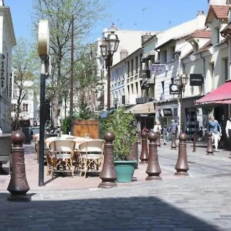 Citea Access - Affaires & Tourisme Avec Parking- La Defense & Saint Lazare Less 30 Minutes Homestay Poissy